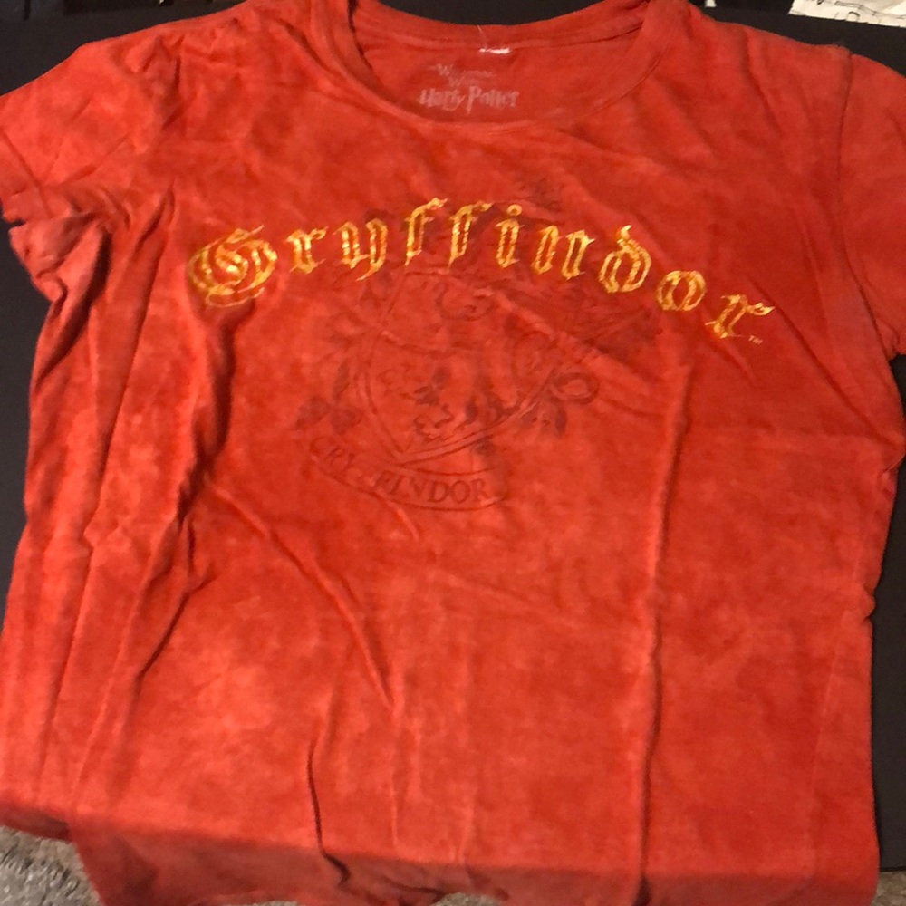 Gryffindor Tee